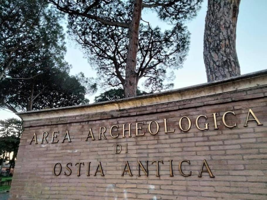 Apartamento A Casa Tua Ostia Antica Habitación foto
